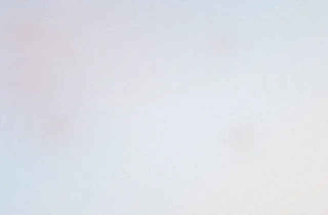 Měkké světlo a dech – jemné zklidnění.